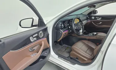 Mercedes-Benz E-Class 2017, 117141 км, за 17200000 KRW - фото 10