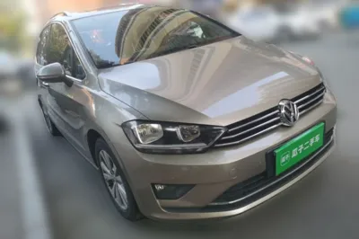 Volkswagen Golf Sportsvan 2016, 97400 км, за 40951.31 CNY