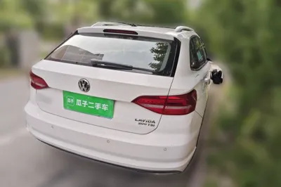 Volkswagen Lavida 2018, 81500 км, за 46912.79 CNY - фото 6