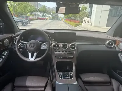 Mercedes-Benz GLC 2021, 82000 км, за 188000 CNY - фото 9