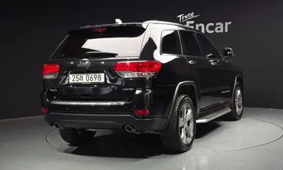 Jeep Cherokee 2015, 99805 км, за 18000000 KRW