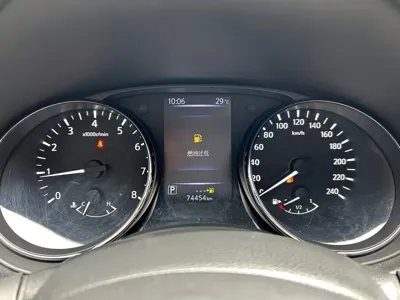 Nissan X-Trail 2019, 74000 км, за 75800 CNY - фото 15