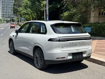 Leapmotor Leapmotor C10 2025, 3000 км, за 115800 CNY - фото 4