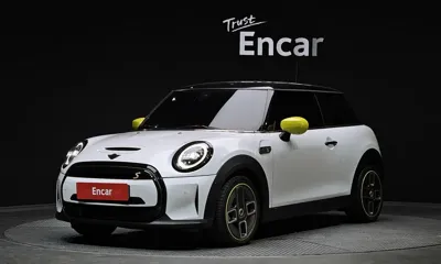 MINI Cooper · 2024 год