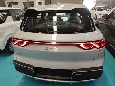 BYD Yuan Up 2026, 100 км, за 83000 CNY - фото 6
