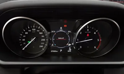 Land Rover Discovery 2018, 79585 км, за 24500000 KRW - фото 8