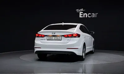 Hyundai Avante 2018, 71776 км, за 10800000 KRW