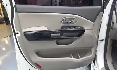 Kia Canival 2017, 156449 км, за 10200000 KRW - фото 24