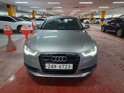 Audi A6 · 2015 год