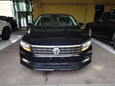Volkswagen Passat 2019, 91199 км, за 66600 CNY