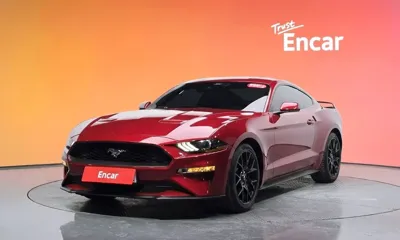 Ford Mustang · 2023 год