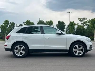 Audi Q5 2013, 80000 км, за 55000 CNY