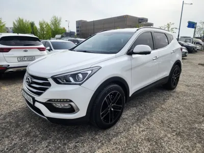 Hyundai Santafe · 2016 год