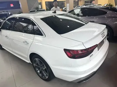 Audi A4L 2021, 40000 км, за 114700 CNY - фото 6