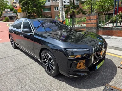 BMW 7-Series 2026, 50 км, за 135080000 KRW