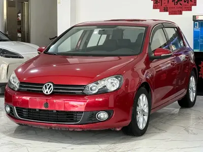 Volkswagen Golf · 2012 год