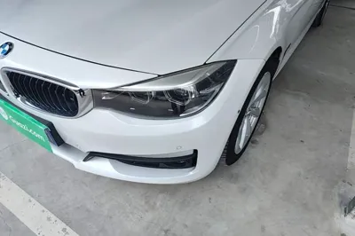 BMW 3 Series GT 2019, 123300 км, за 95402.7 CNY - фото 8
