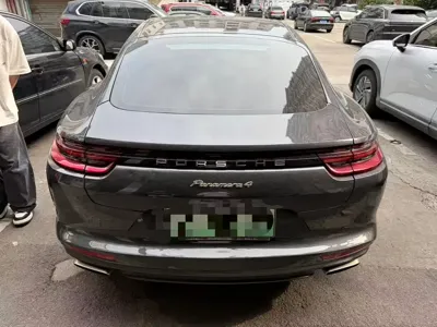 Porsche Panamera Hybrid 2024, 28000 км, за 498000 CNY - фото 11