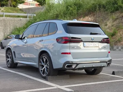 BMW X5 2026, 4150 км, за 143000000 KRW