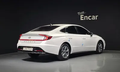 Hyundai Sonata 2022, 68083 км, за 18000000 KRW - фото 2