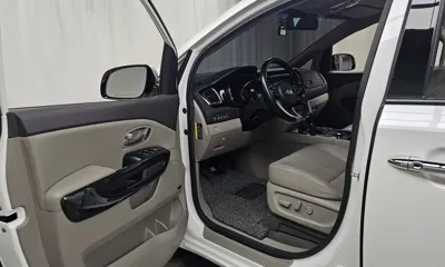 Kia Canival 2016, 129345 км, за 11200000 KRW - фото 10