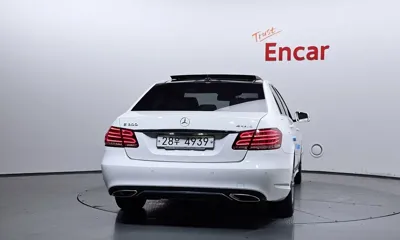 Mercedes-Benz E-Class 2014, 124765 км, за 9500000 KRW