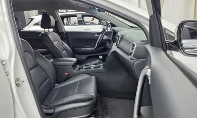 Kia Sportage 2016, 161972 км, за 8800000 KRW - фото 11