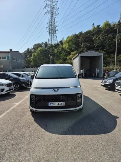 Hyundai Staria 2025, 10927 км, за 49500000 KRW - фото 2