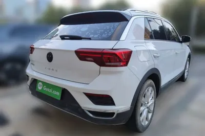 Volkswagen T-Roc 2019, 67800 км, за 54051.6 CNY - фото 6