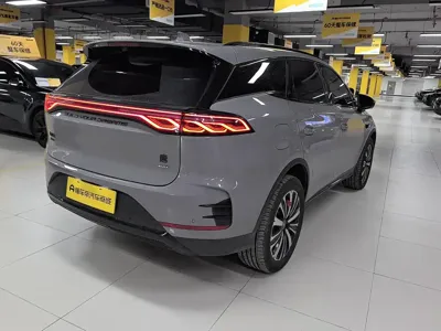 BYD Tang New Energy 2025, 9500 км, за 142800 CNY - фото 4