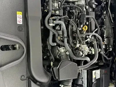 Toyota Corolla 2021, 3300 км, за 89800 CNY - фото 22