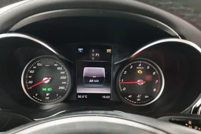 Mercedes-Benz C-Class 2016, 88100 км, за 95416.3 CNY - фото 10