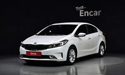 Kia K3 · 2017 год