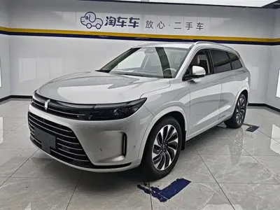 AITO 问界 AITO M7 · 2023 год