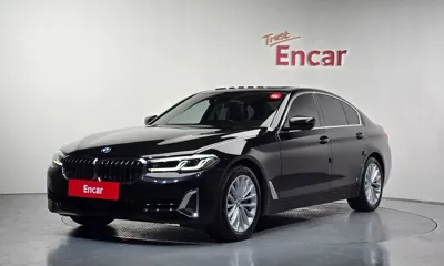 BMW 5-Series · 2022 год