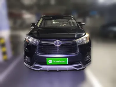 Toyota Highlander 2015, 155500 км, за 90718.9 CNY