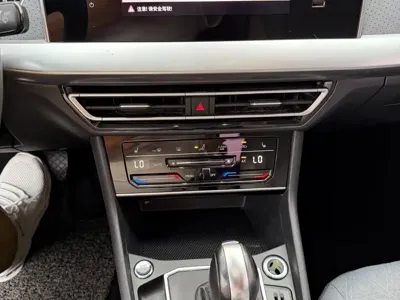 Volkswagen Lavida 2022, 18000 км, за 82000 CNY - фото 8