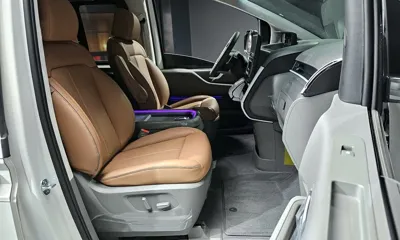 Hyundai Staria 2024, 3406 км, за 32990000 KRW - фото 11