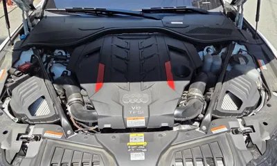 Audi S8 2023, 17932 км, за 139900000 KRW