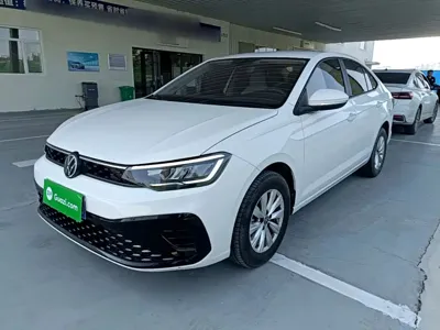 Volkswagen Lavida 2024, 34900 км, за 48300 CNY