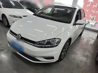 Volkswagen Golf 2020, 84700 км, за 58500 CNY - фото 1