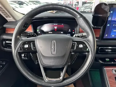 Lincoln Aviator 2023, 71000 км, за 248900 CNY - фото 14