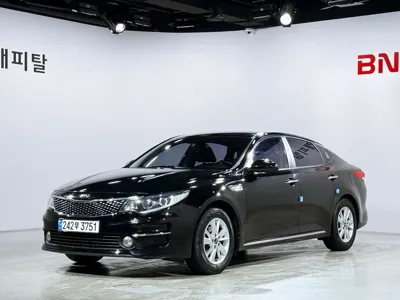 Kia K5 · 2016 год