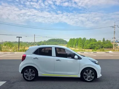 Kia Morning 2018, 31565 км, за 10300000 KRW