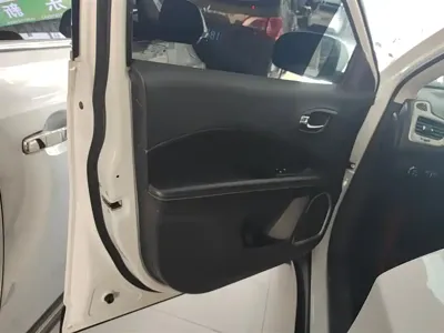Jeep Compass 2019, 90000 км, за 39900 CNY - фото 7