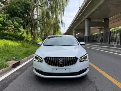 Buick Excelle 2017, 125000 км, за 27000 CNY