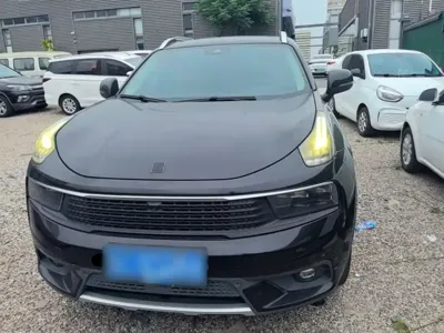 Lynk & Co 01 2018, 50000 км, за 51300 CNY