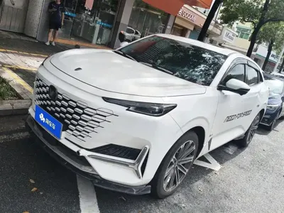 Changan UNI-K · 2022 год