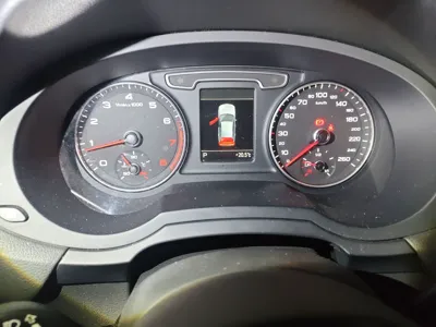 Audi Q3 2015, 132900 км, за 44010.05 CNY - фото 12