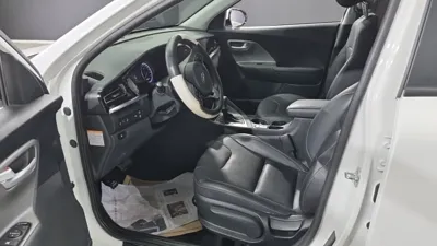 Kia Niro 2021, 123903 км, за 16300000 KRW - фото 10